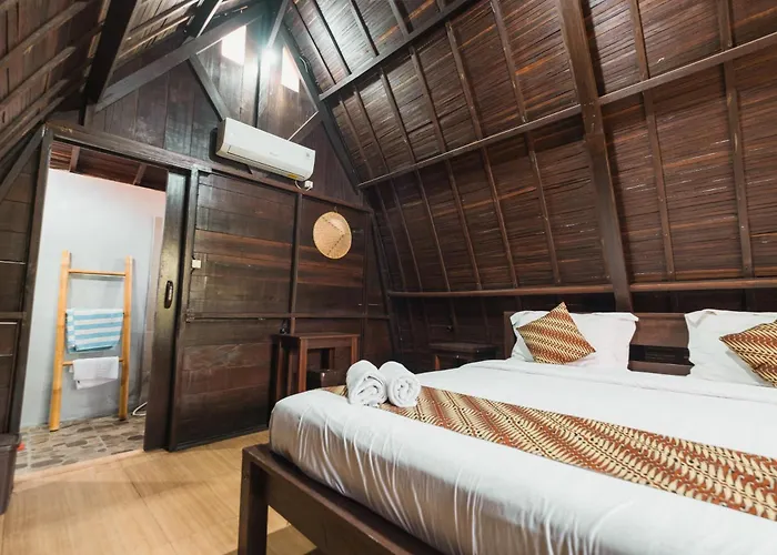 招待所 Sandat Bali 3*